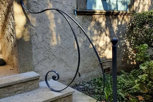 garde-corps à Sénas